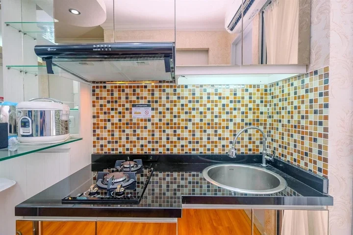 Джакарта: Cozy Stay 2BR Bassura City Apartment