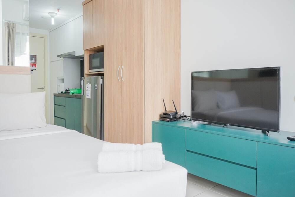 Legok: Fully Furnished With Good Design Studio Apartment M-Town Residences
