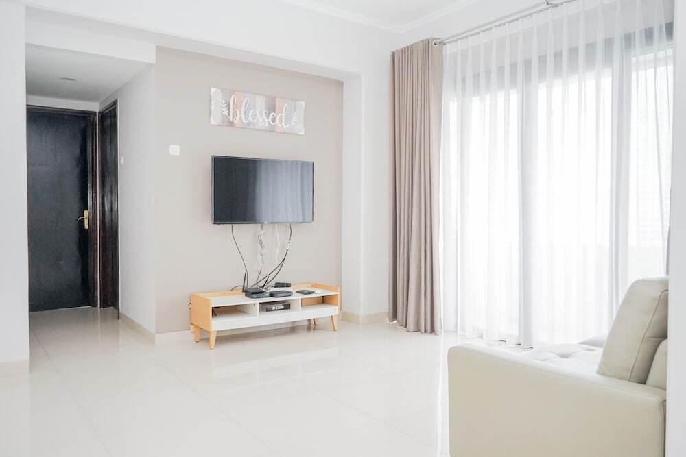 Highest Value 3BR Kondominium Golf Karawaci Apartment — фото 2