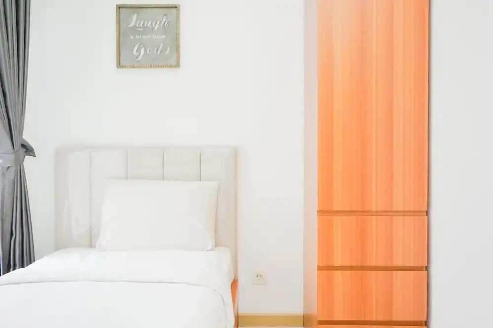Legok: Great Choice 2BR Apartment at M-Town Residence