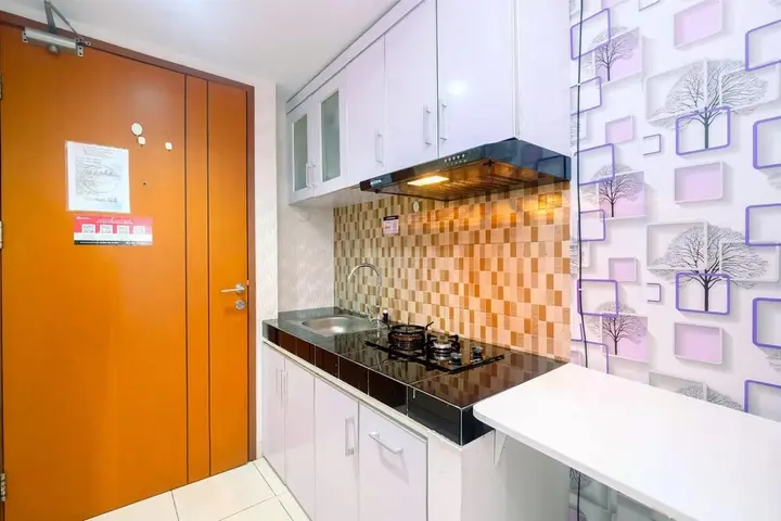 Депок: Warm and Cozy @ Studio Margonda Residence 5 Apartment
