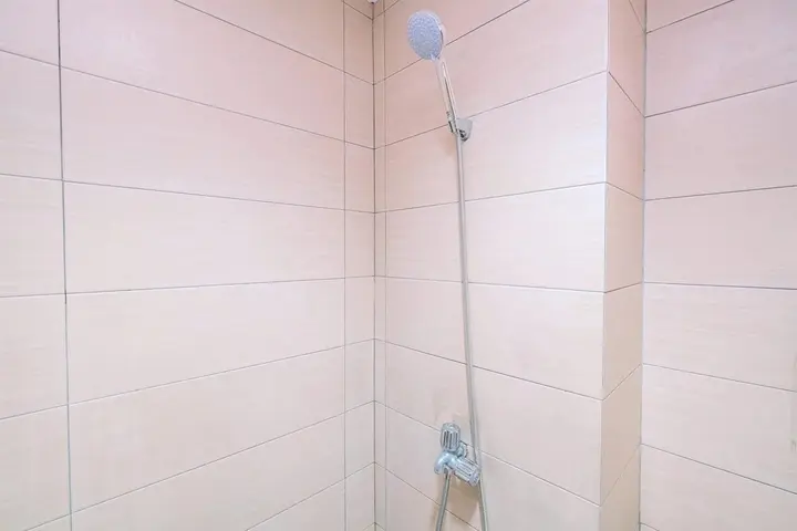 Депок: Warm and Cozy @ Studio Margonda Residence 5 Apartment