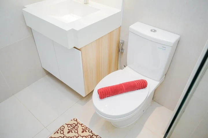 Тангеранг: Comfy and Cozy Stay 1BR at Skandinavia Apartment