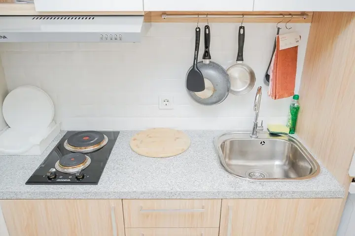 Тангеранг: Comfy and Cozy Stay 1BR at Skandinavia Apartment