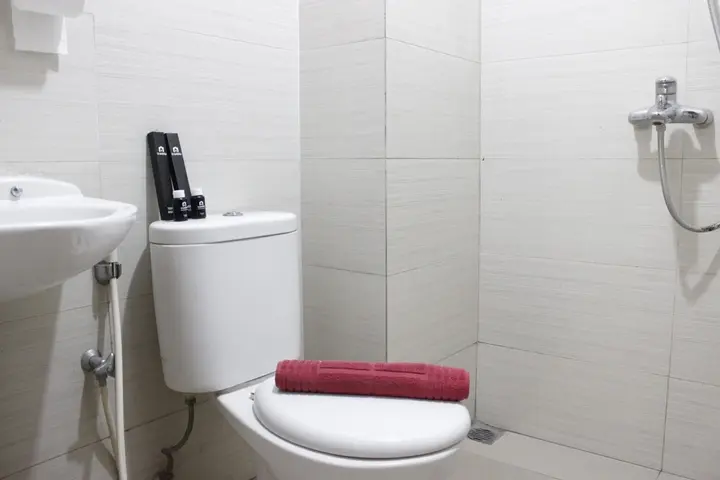 Бандунг: Comfy 1BR Gateway Pasteur Apartment