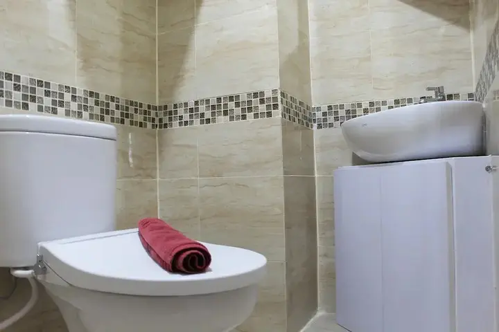 Legok: Comfort Studio Apartment at B Residence