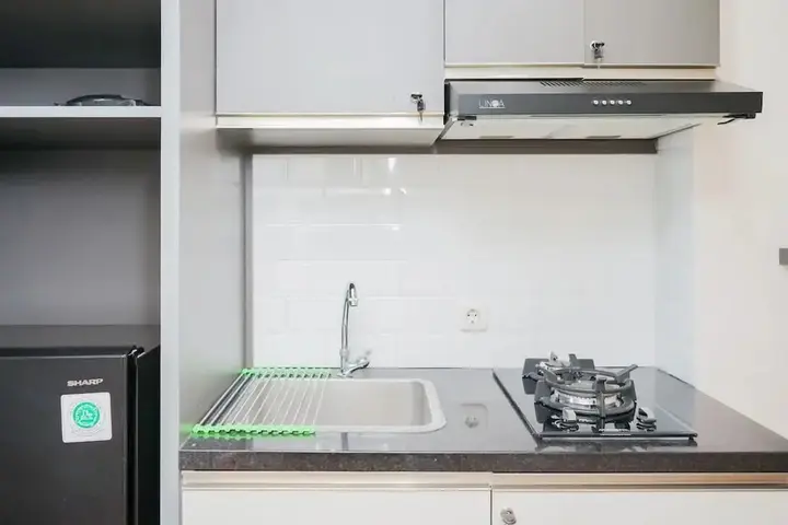 Legok: Great Choice Studio Apartment M-Town Residence near Summarecon Mall
