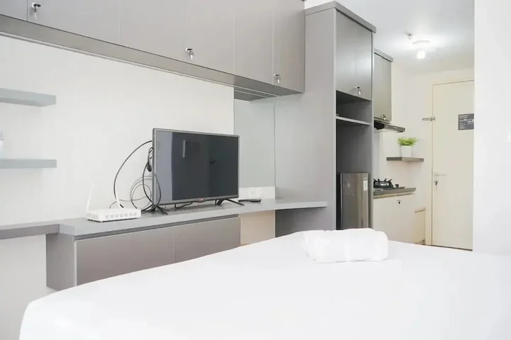 Legok: Great Choice Studio Apartment M-Town Residence near Summarecon Mall