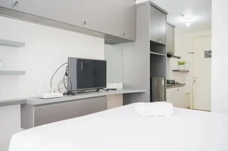 Legok: Great Choice Studio Apartment M-Town Residence near Summarecon Mall