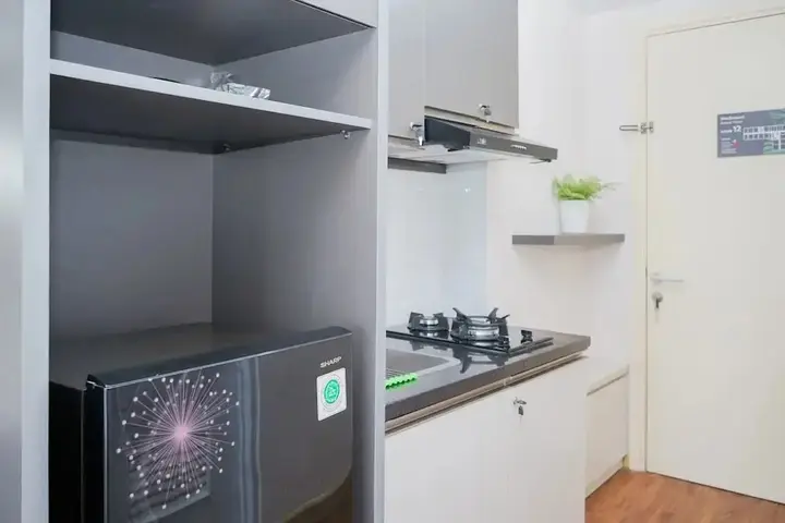 Legok: Great Choice Studio Apartment M-Town Residence near Summarecon Mall