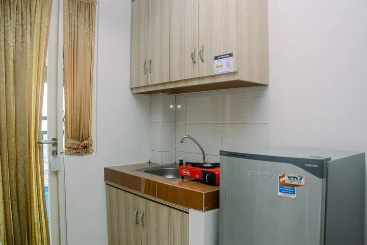 Депок: Comfort Studio Apartment Margonda Residence 4 near UI