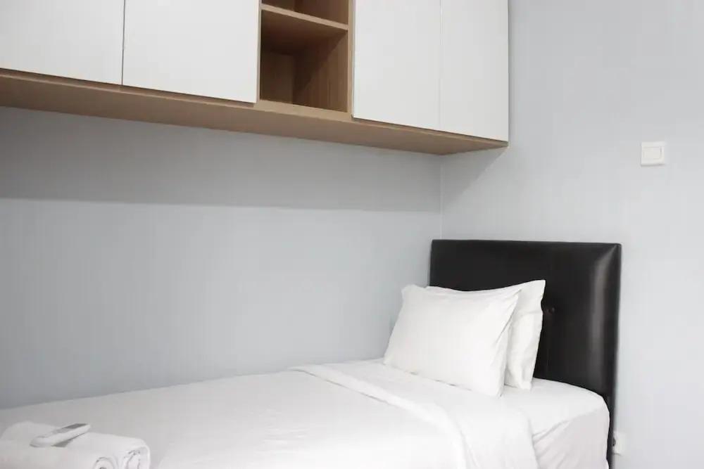 Бандунг: Deluxe & Cozy 3BR at Gateway Pasteur Apartment