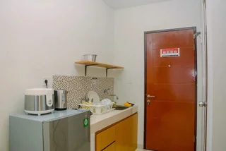 Депок: Minimalist Studio Dave Apartment for 2 Pax