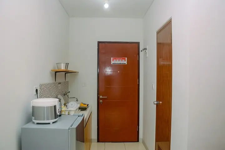 Депок: Minimalist Studio Dave Apartment for 2 Pax