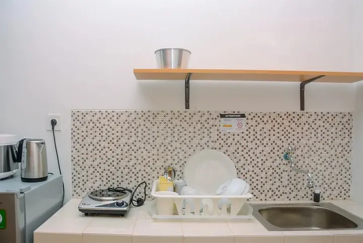 Депок: Minimalist Studio Dave Apartment for 2 Pax