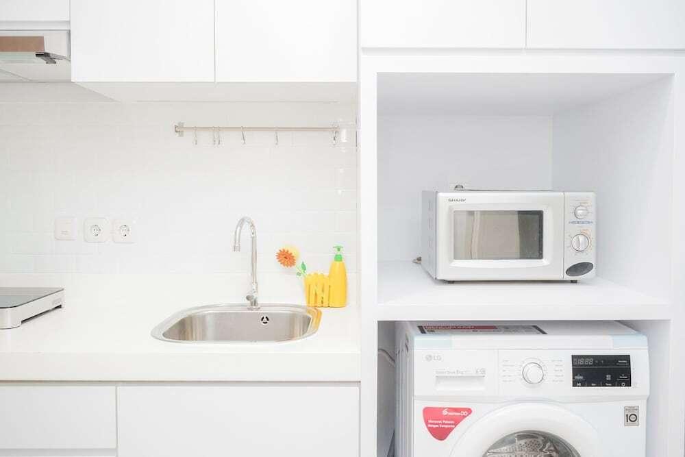 Тангеранг: 1BR Modern and Spacious at Skandinavia Apartment