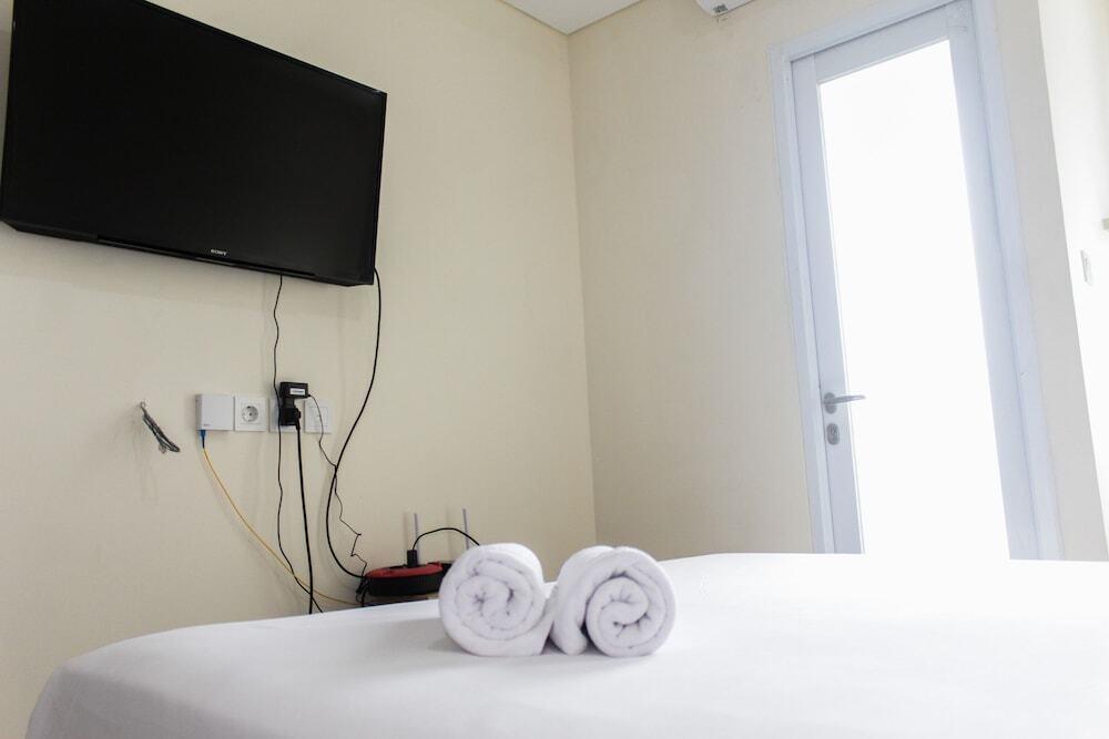 Legok: Cozy Studio B Residence Apartment
