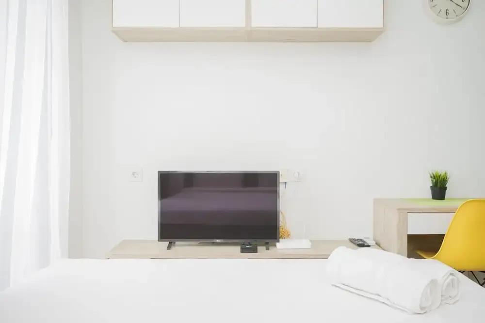 Comfort and Minimalist Studio Apartment at Springwood Residence — фото 1