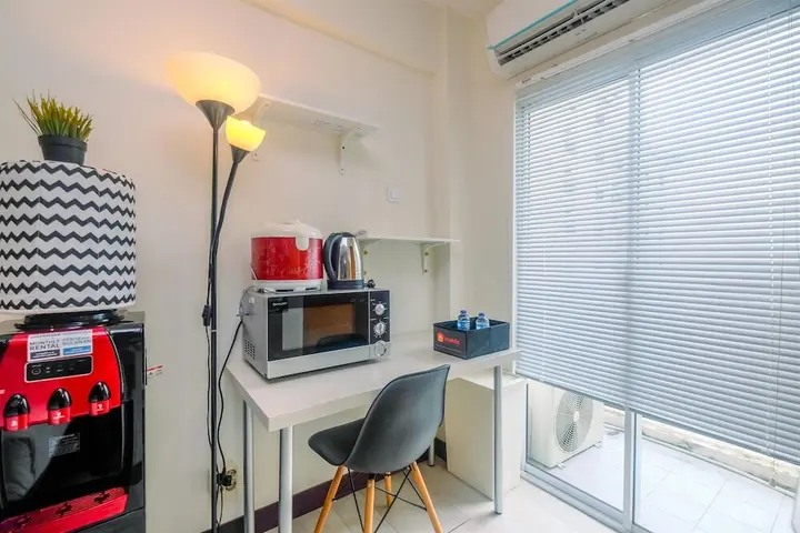 Депок: Best and Simply Homey Studio Cinere Resort Apartment