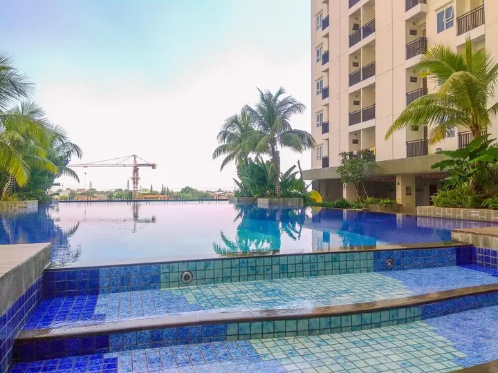 Депок: Best and Simply Homey Studio Cinere Resort Apartment