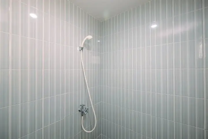 Депок: Best and Simply Homey Studio Cinere Resort Apartment