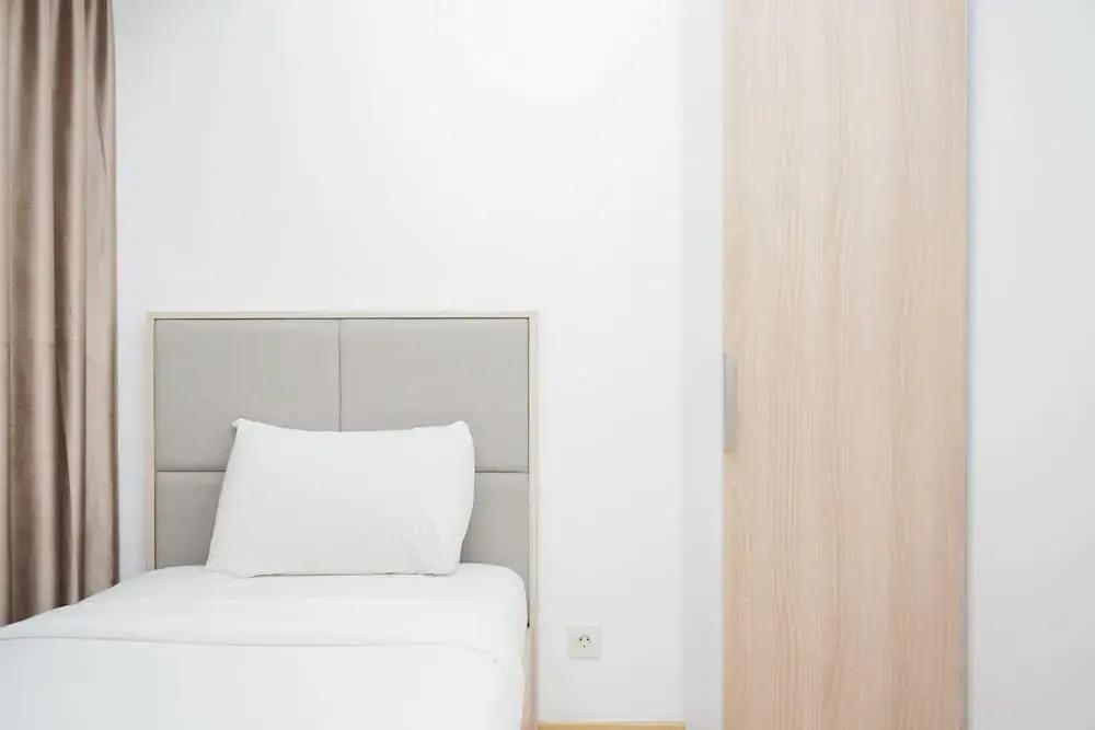 Legok: Cozy Living 2BR at M-Town Residence Apartment