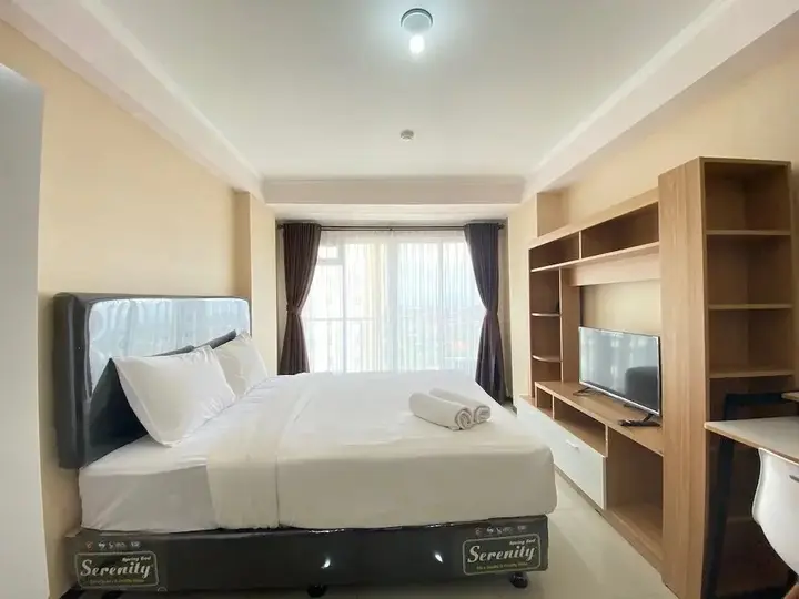 Бандунг: Sunnyside Studio Room at Apartment Gateway Pasteur near Exit Toll Pasteur
