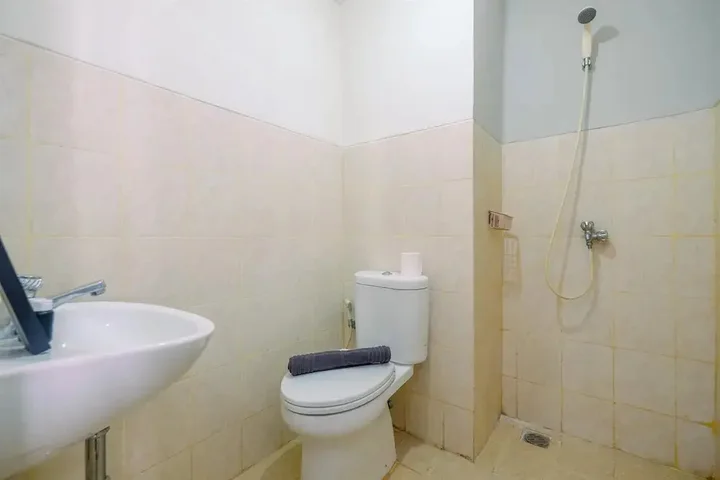 Депок: Chic and Cozy Studio Park View Condominium Apartment