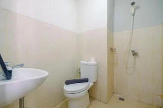 Депок: Chic and Cozy Studio Park View Condominium Apartment