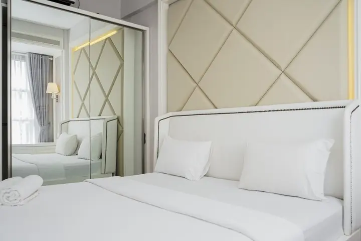 Legok: Nice and Artistic 1BR Saveria Apartment