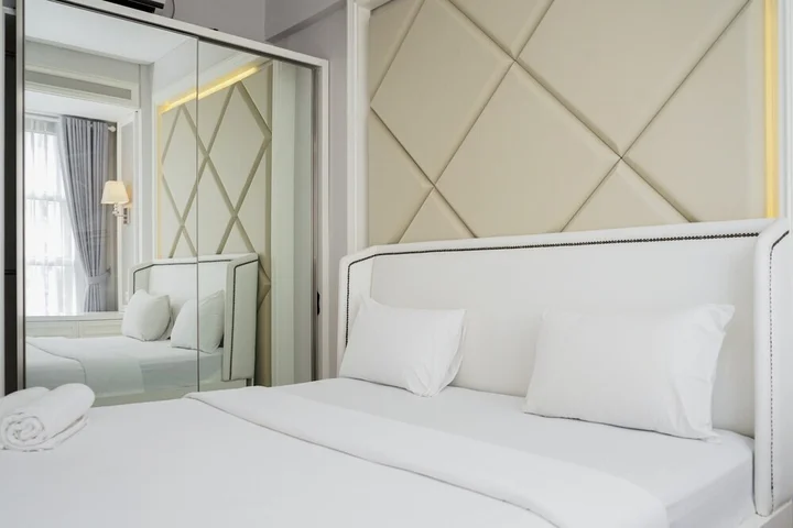 Legok: Nice and Artistic 1BR Saveria Apartment