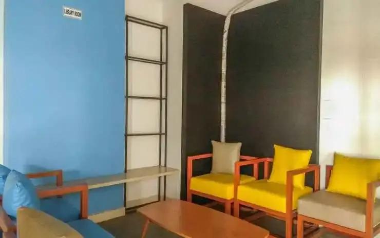 Депок: Cozy Studio with Bunk Bed at Dave Apartment near UI