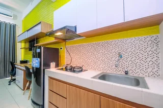 Депок: Cozy Studio with Bunk Bed at Dave Apartment near UI