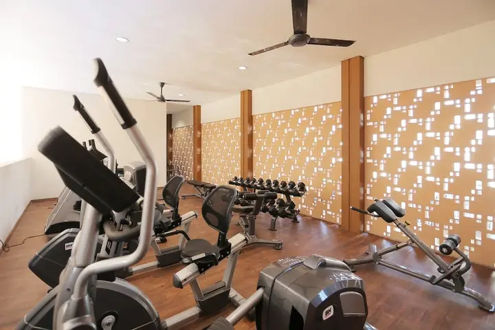 Fully Furnished With Comfortable Design 1Br Asatti Apartment — фото 2