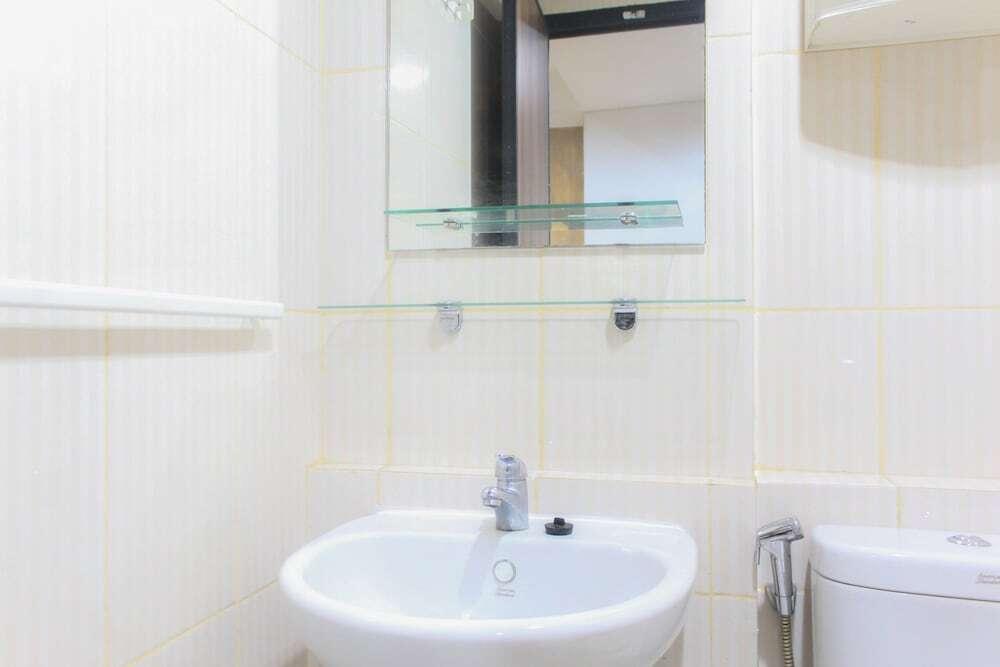 Тангеранг: Comfy Studio at Annora Living Apartment