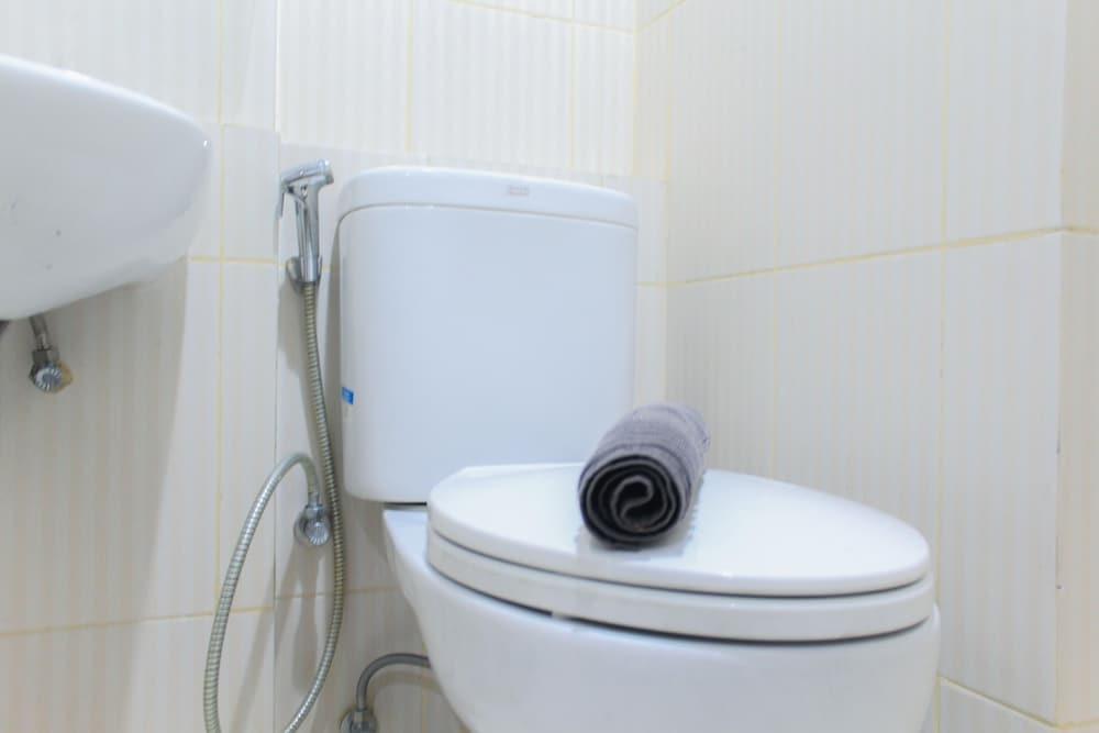Тангеранг: Comfy Studio at Annora Living Apartment