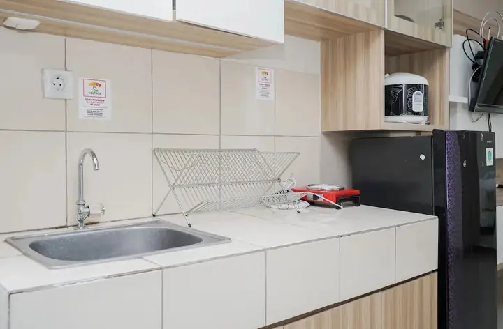 Legok: Simply Strategic and Comfy Studio Paramount Skyline Apartment