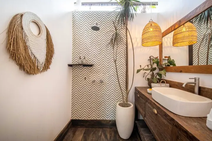 Керобокан: Tropical Design, Private Villa Complex, 6 BR, Umalas With Staff