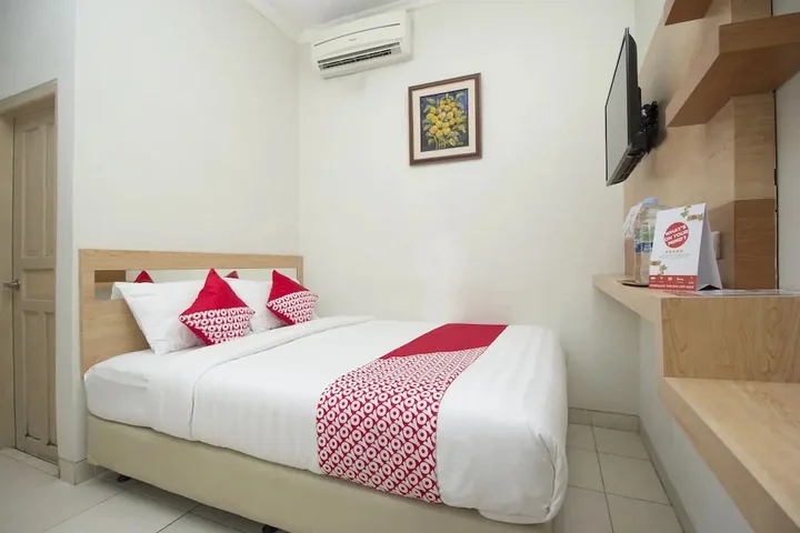 Депок: OYO 827 Pondok Shabrina Family Homestay