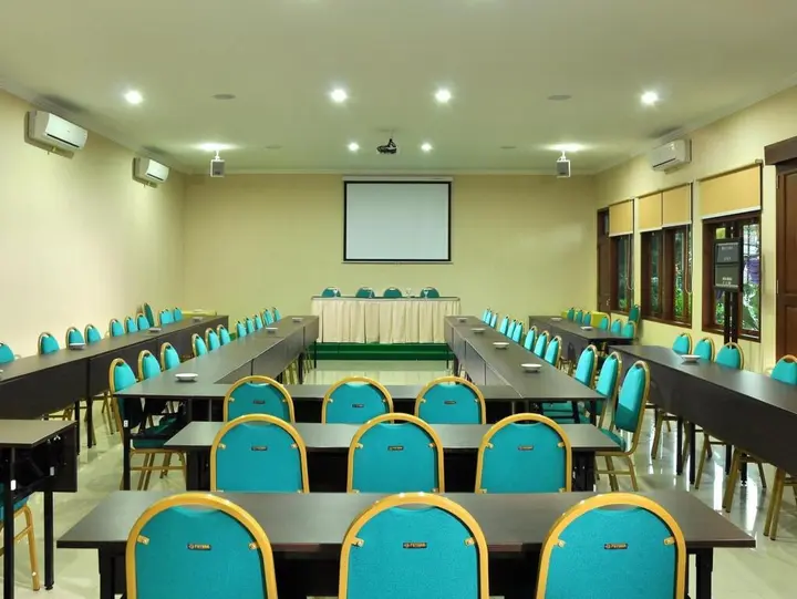 Суракарта: Hotel Dana Solo
