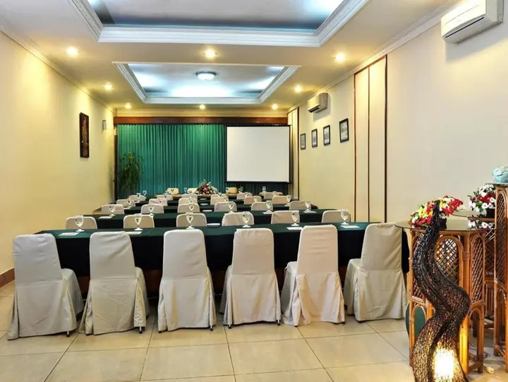 Суракарта: Hotel Dana Solo
