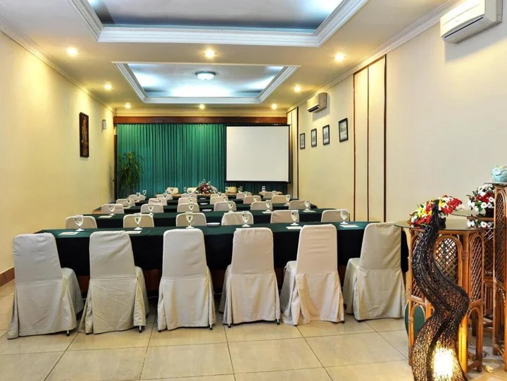 Суракарта: Hotel Dana Solo