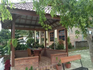 Озеро Тоба: Tamado Cottages