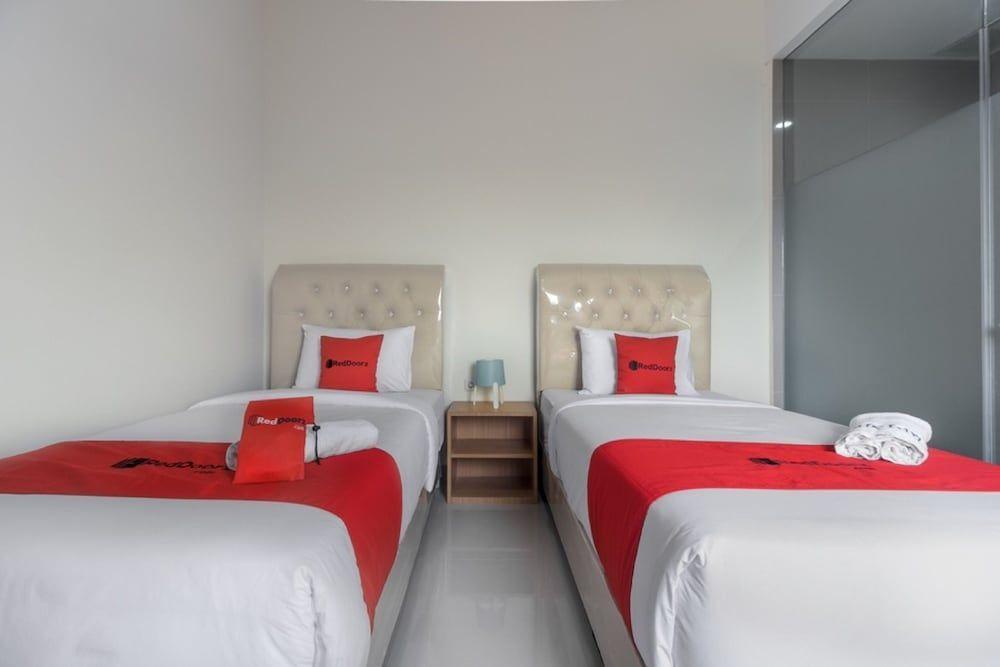 Пеканбару: RedDoorz near Mall SKA Pekanbaru