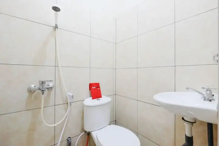 Семаранг: RedDoorz @ Jalan Setiabudi Semarang