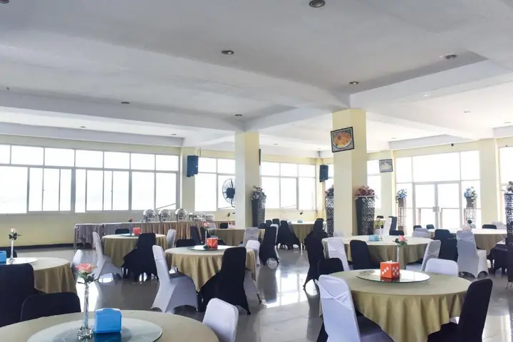 Амбон: RedDoorz Plus @ Tirta Kencana Hotel