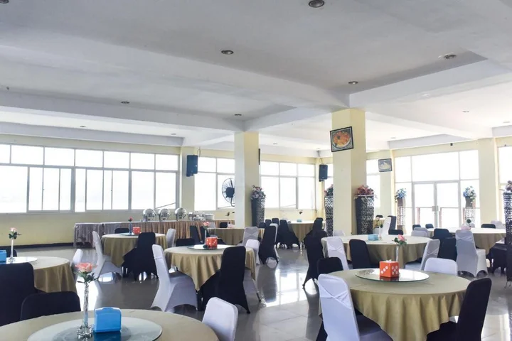 Амбон: RedDoorz Plus @ Tirta Kencana Hotel