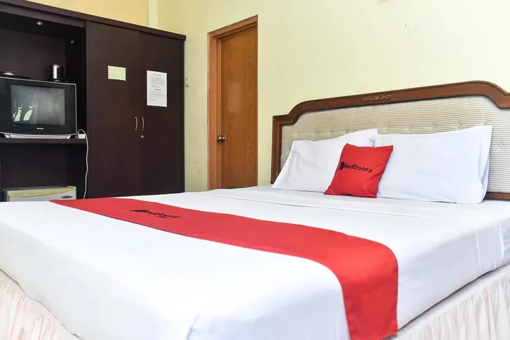 Амбон: RedDoorz Plus @ Tirta Kencana Hotel