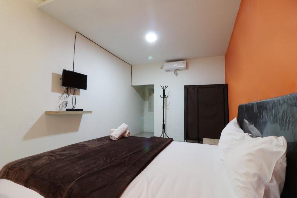 Тангеранг: El Dhiya Syariah Tangerang