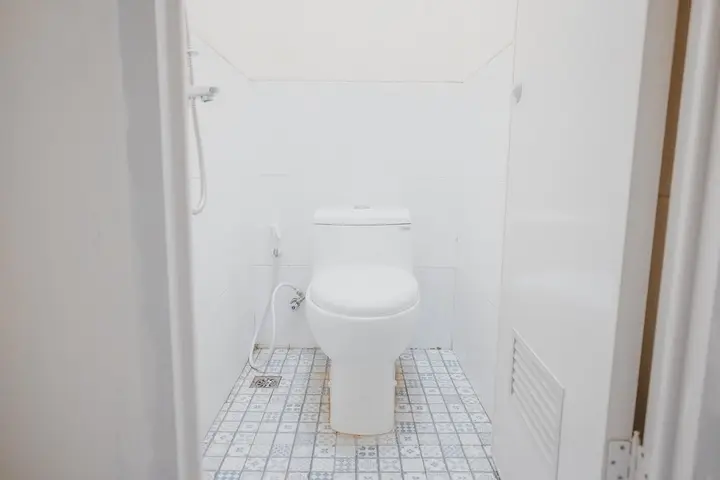 Тангеранг: RedDoorz near CBD Ciledug